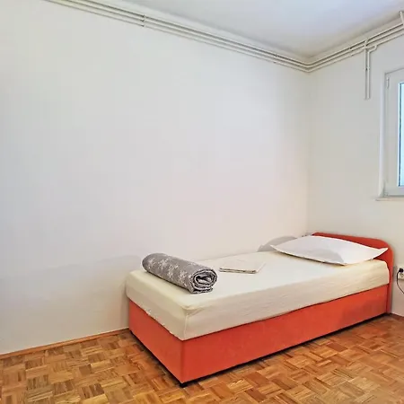Apartment Danijela *