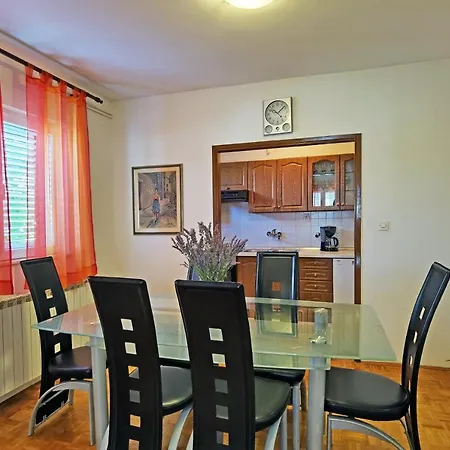 Danijela Apartment Vodice