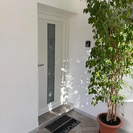 Apartment Danijela Vodice